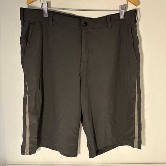 Nike Golf Tour Performance Dry Fit  Men’s Golf shorts - Picture 1 of 9